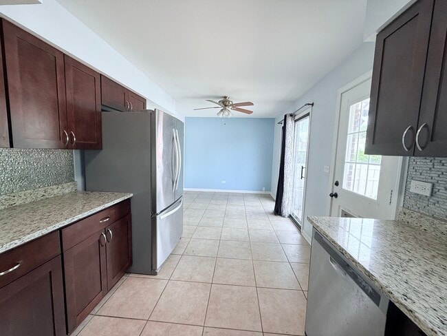 Building Photo - 213 Frederick Pl