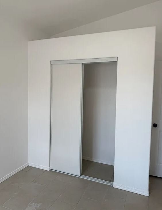 Foto del edificio - 4611 S Foxdale Dr