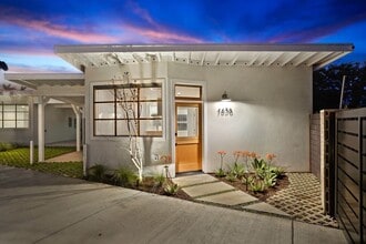 Building Photo - 1636-1638 Santa Ana Ave