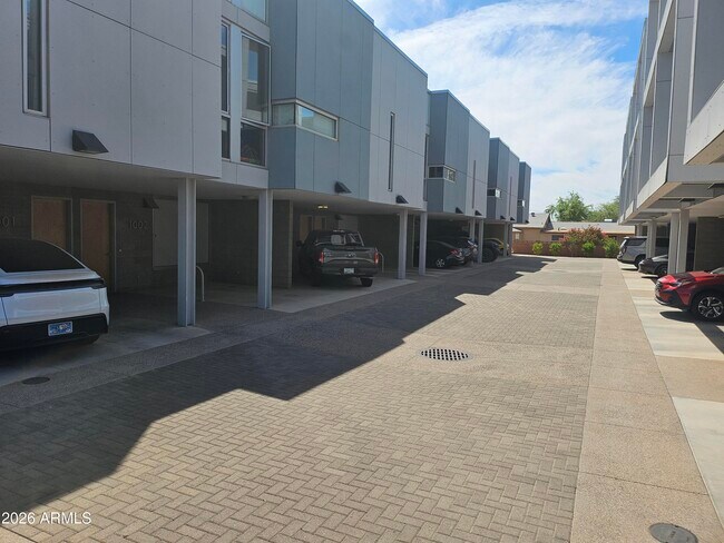Foto del edificio - 520 S Roosevelt St