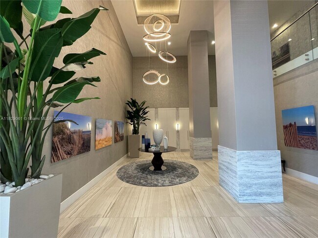Building Photo - 2301 S Ocean Dr