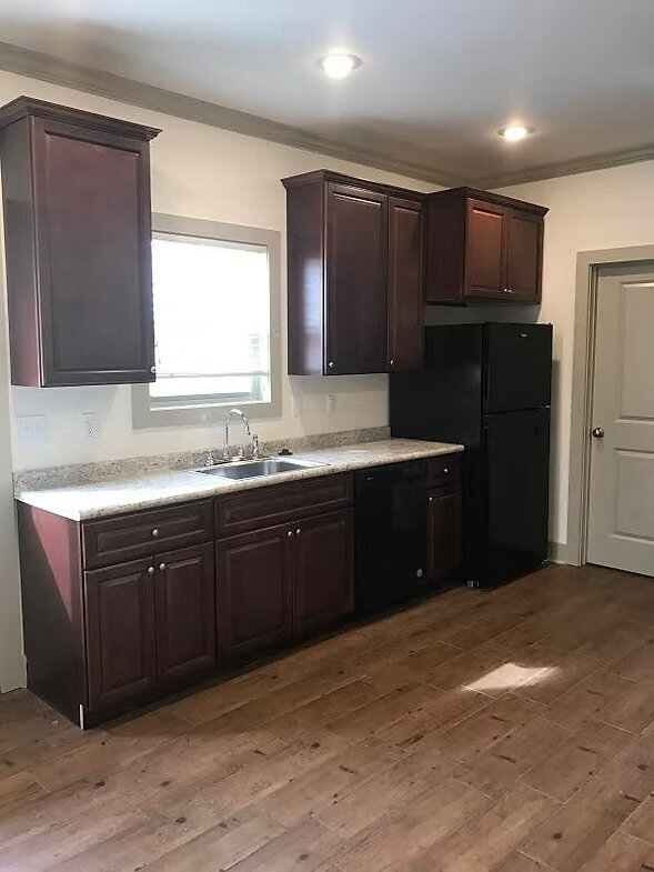 Building Photo - 3BR/3Ba Home w/Fenced Side Yard, Close to MSU :: Available August 6th