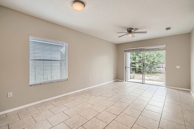 Building Photo - 6821 Monarch Park Drive