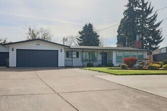 Building Photo - 519 Shire Ct