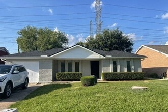 Building Photo - 11118 Stroud Dr