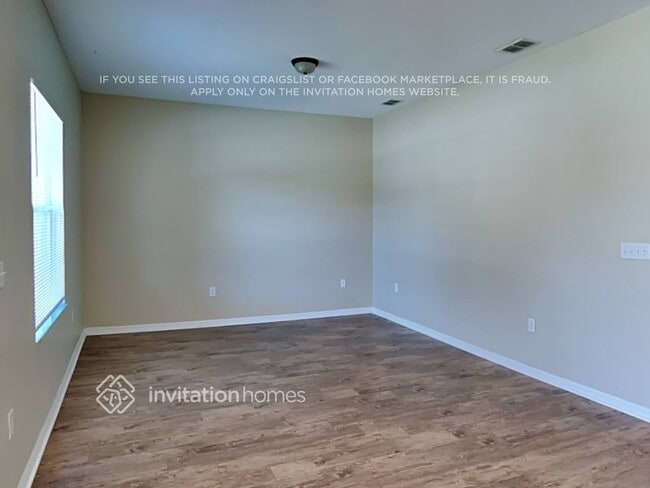 Building Photo - 1169 Brenton Manor Dr