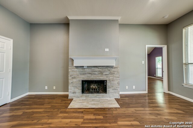 Foto del edificio - 11311 Fair Hollow Dr