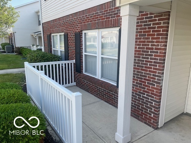 Building Photo - 12175 Bubbling Brook Dr