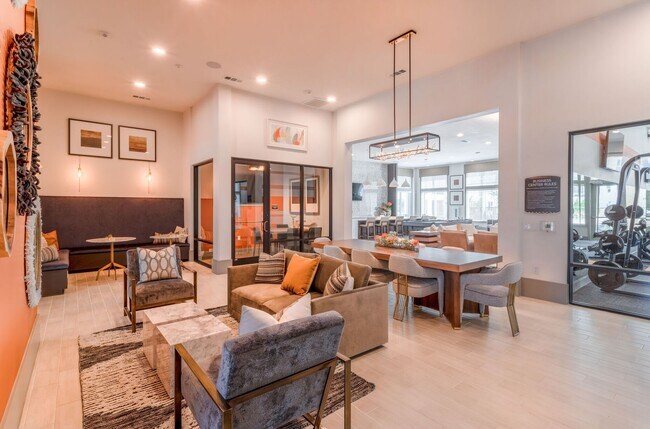 Foto del edificio - 13939 Hillcroft Ave