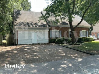 Building Photo - 6385 Kinston Park Dr