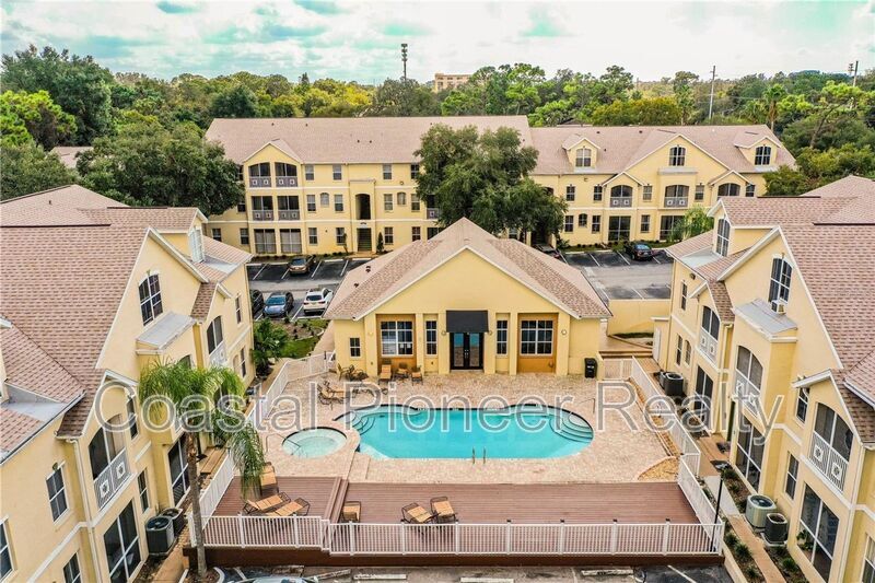 Foto principal - 5035 Sunridge Palms Dr