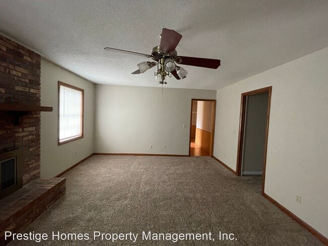 Building Photo - 3 br, 2 bath House - 801 Melbourne Drive
