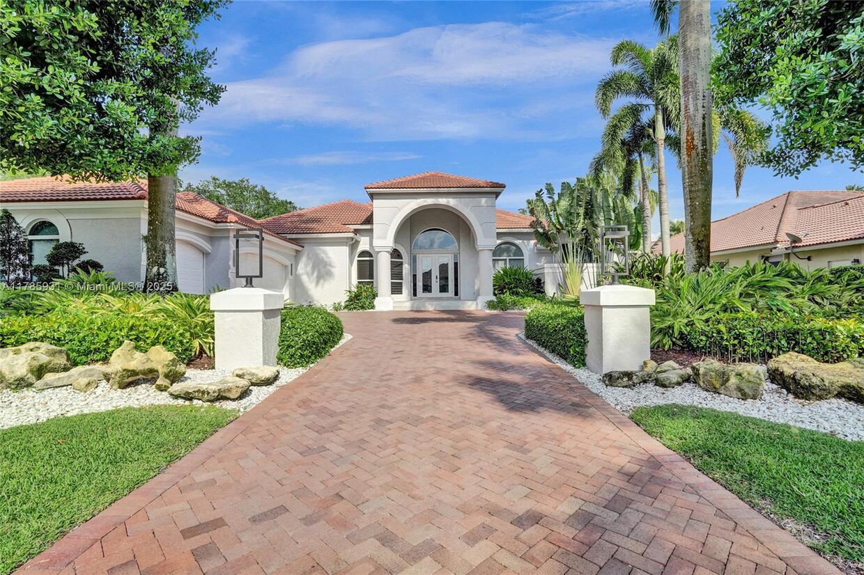 Primary Photo - 2670 Cypress Ln