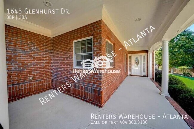 Building Photo - Elegant Living in Brookwood school distric...