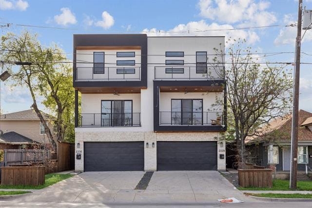 Building Photo - 2228 Wycliff Ave