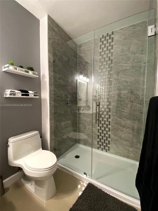 Foto del edificio - 4400 SW 160th Ave