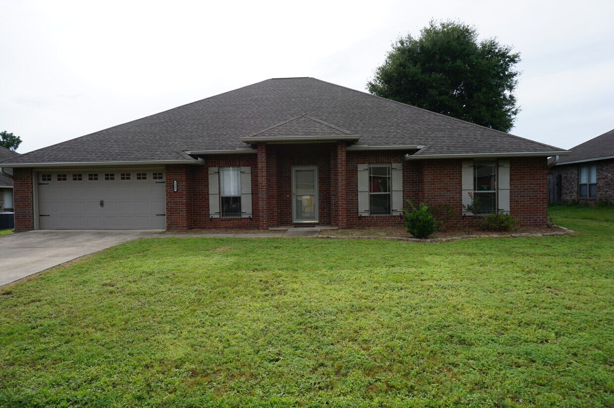 5263 Moore Loop, Crestview, FL 32536 House for Rent in Crestview, FL