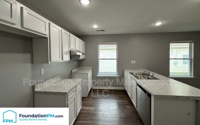 Foto del edificio - 3989 Willowview Ave