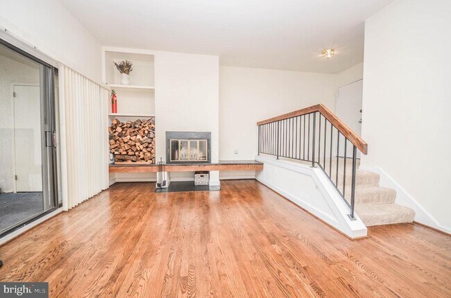 Foto del edificio - 122 Roberts Ln