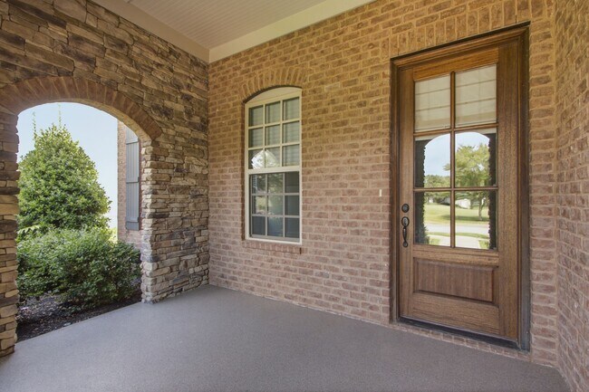 Foto del edificio - 2720 Pool Forge Bridge Rd