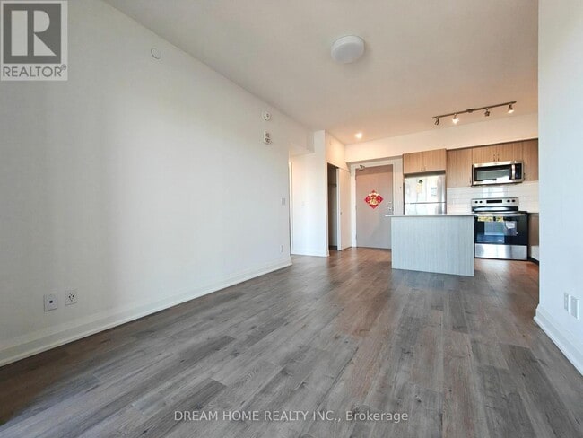 Building Photo - 58 Lakeside Ter