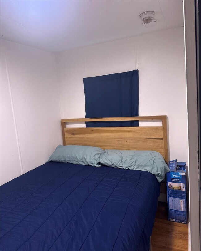 Foto del edificio - 826 Kacy Ln