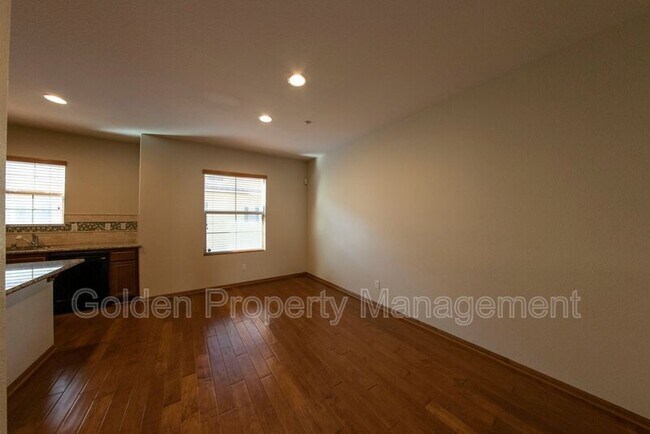 Building Photo - 2264 Huntington Point Rd