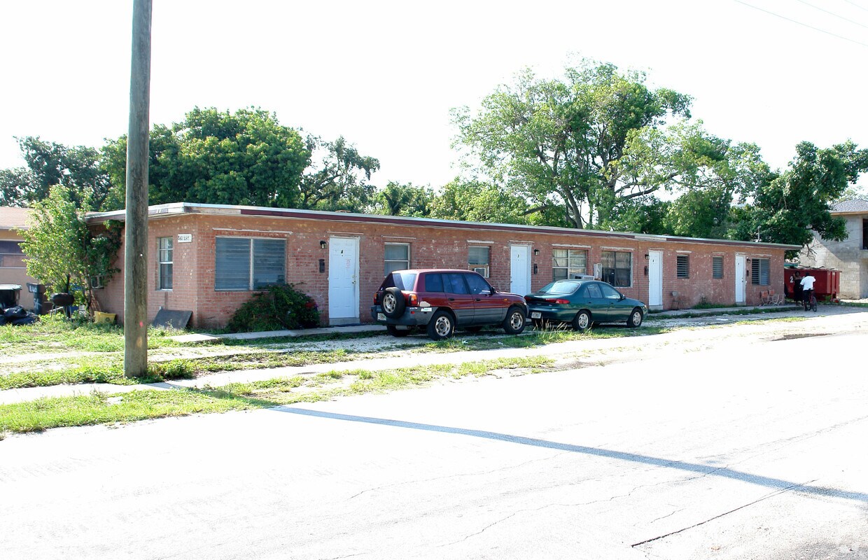 Foto del edificio - 840 NW 3rd St