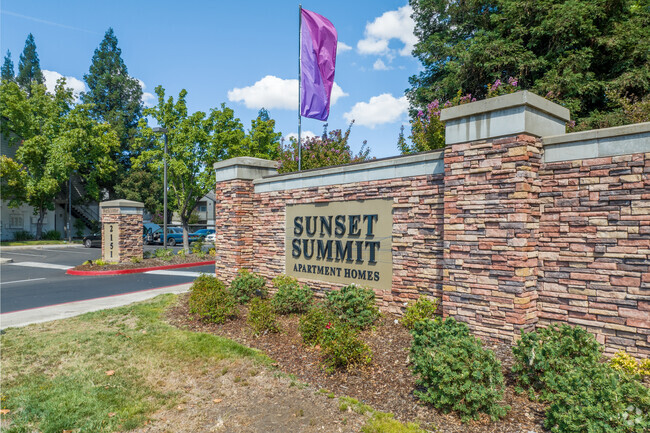 Entrance Sign - Sunset Summit