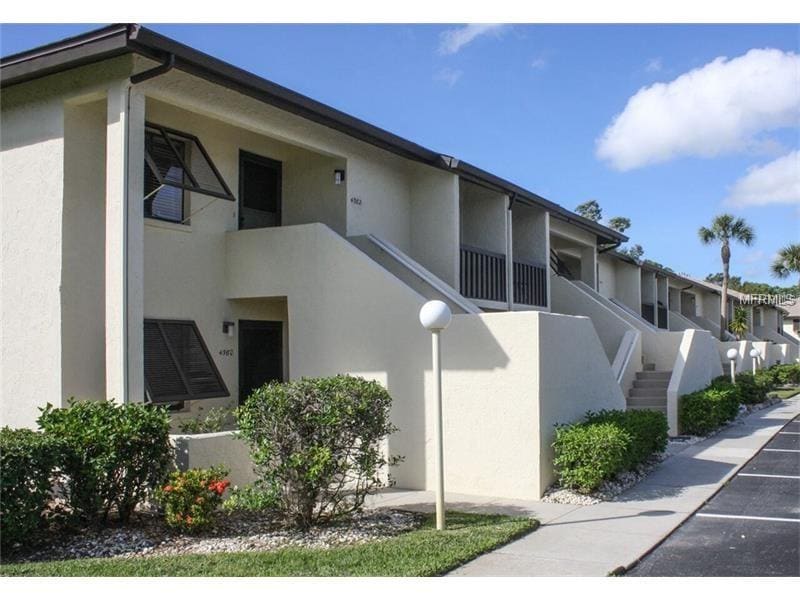 4560 Longwater Chase Unit 51, Sarasota, FL 34235 Condo for Rent in