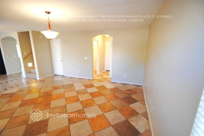 Foto del edificio - 6040 W Wood St