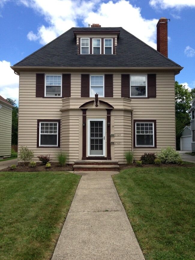 Building Photo - 17627 Winslow Rd