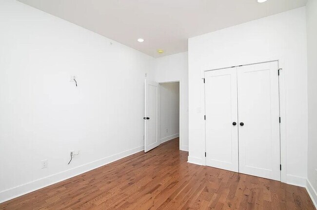 Foto del edificio - 3035 W Diamond St