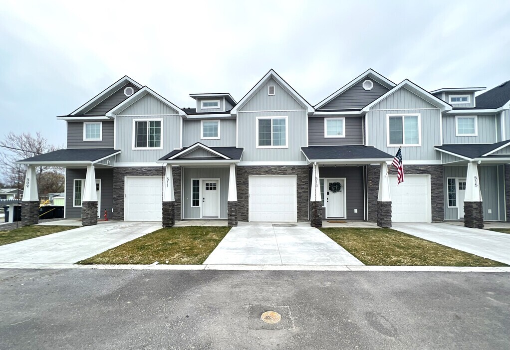 527 N Trixie Ave, Nampa, ID 83687 - Townhome Rentals in Nampa ID ...