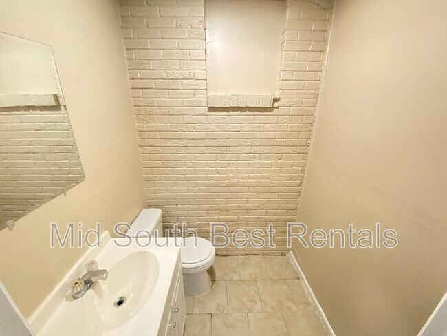 Foto del edificio - 514 W Levi Rd