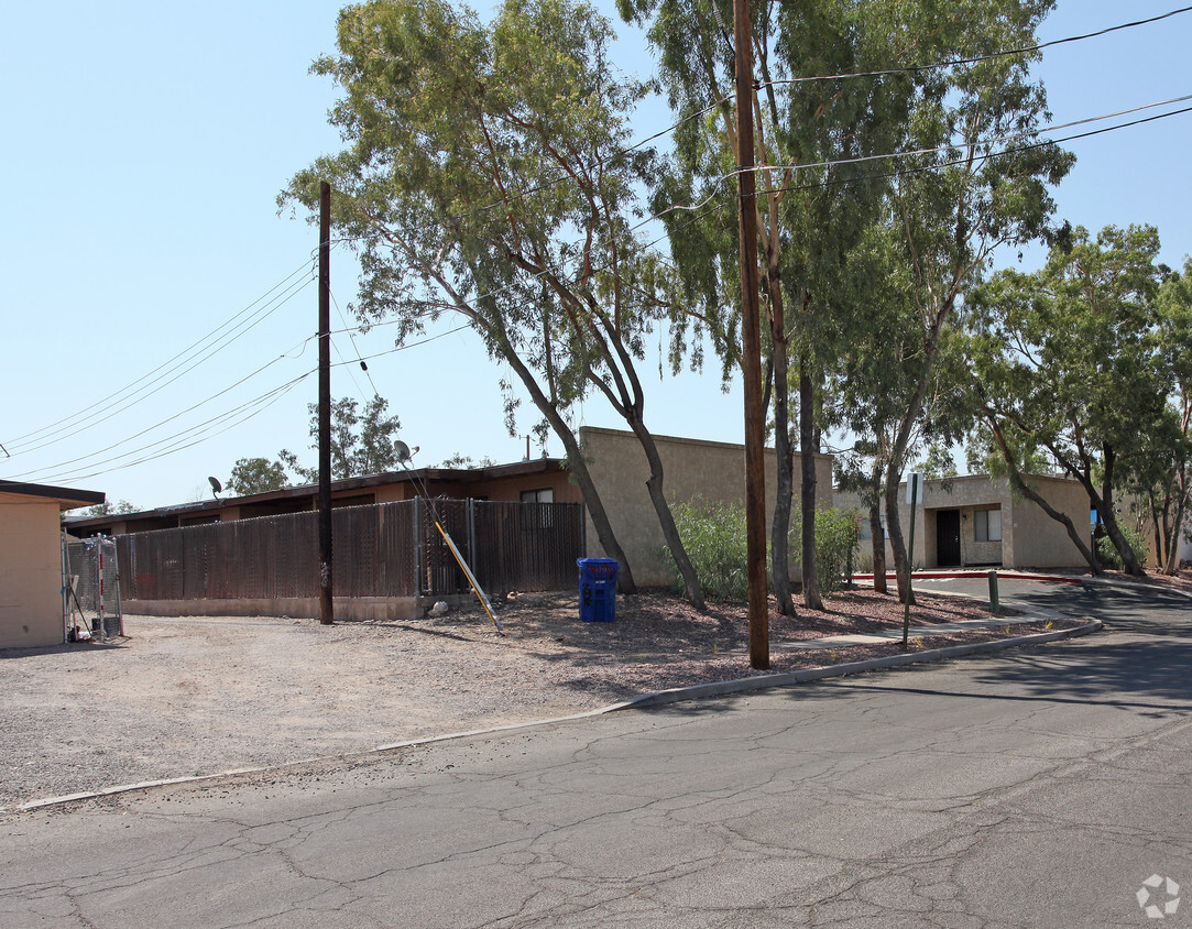 Building Photo - Coronado Terrace Apartments