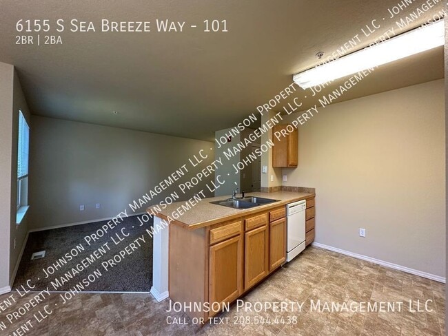 Building Photo - 6155 S Sea Breeze Way