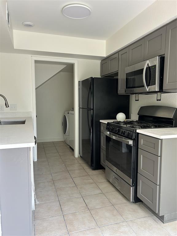 Building Photo - 5903 Cougar Dr