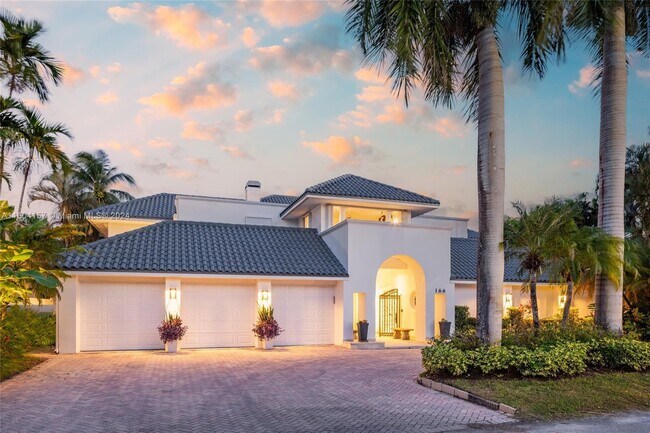 Foto del edificio - 166 Royal Palm Dr