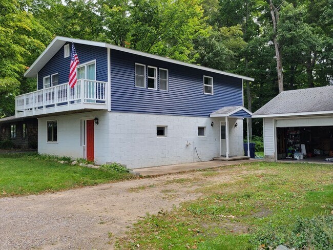 Foto del edificio - 491 Brakel Point Dr