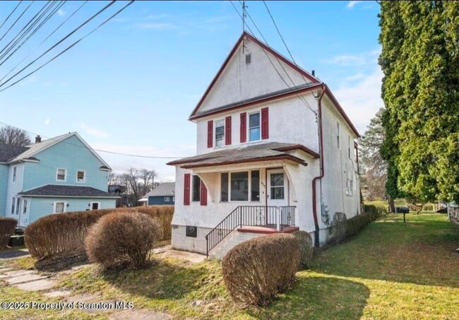 Building Photo - 1413 Bulwer St
