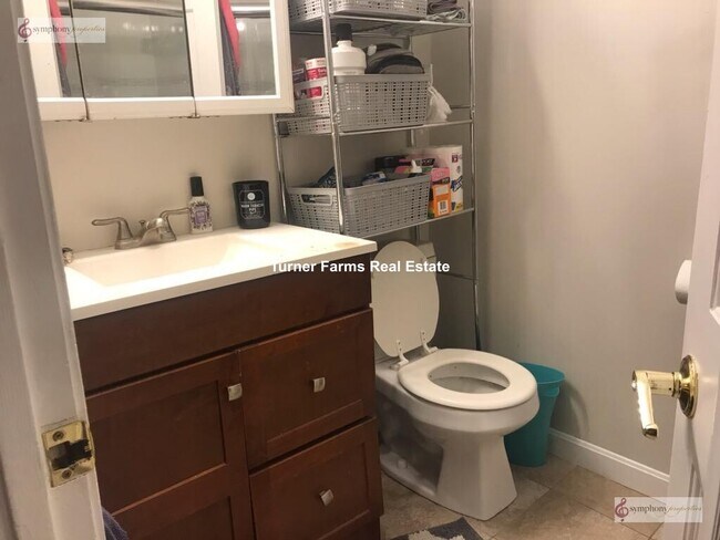 Foto del edificio - 65 Hemenway St