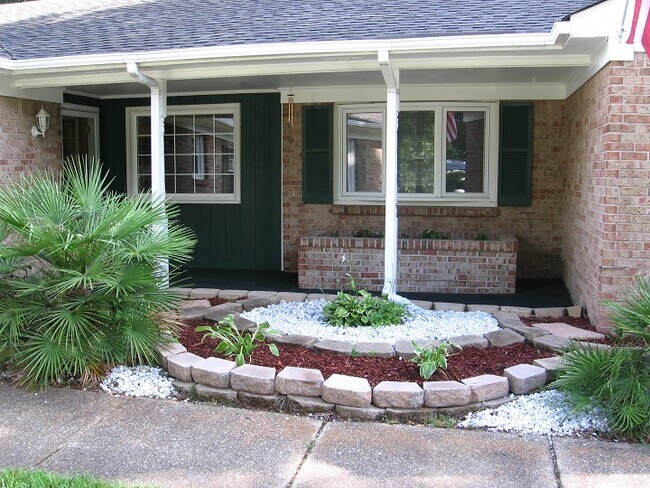 Foto del edificio - 5468 Albright Dr
