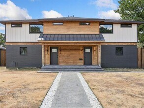 Building Photo - 5058 W University Blvd