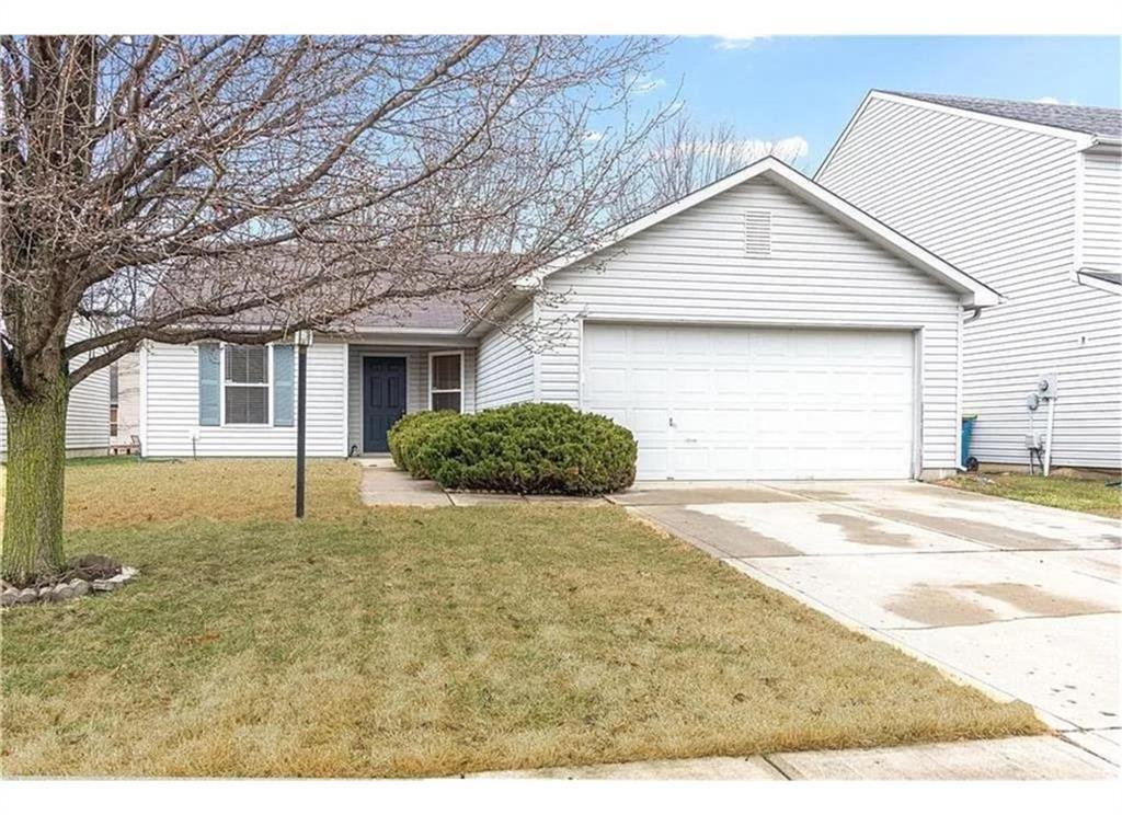 Primary Photo - 10414 Kensil St