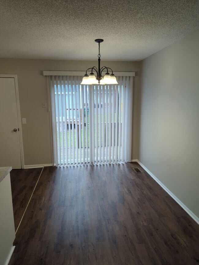 Foto del edificio - Coming Soon!  Secure this property TODAY!!!