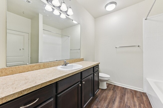 Building Photo - The Heights on Parmer