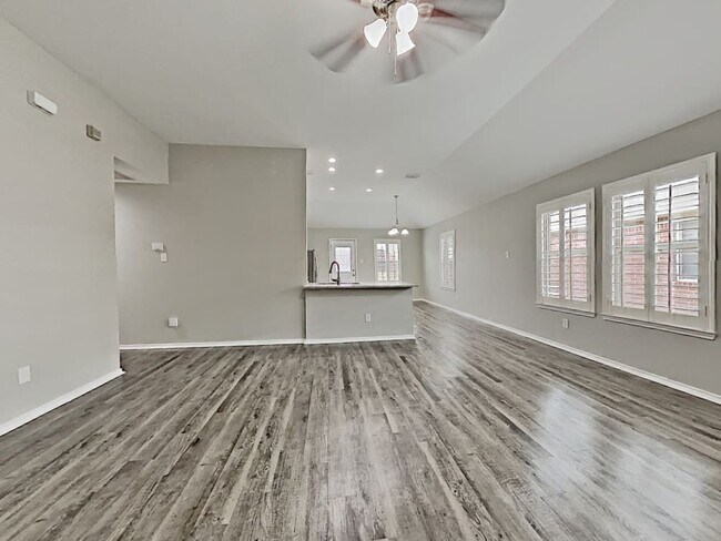 Foto del edificio - 2812 Maple Creek Dr