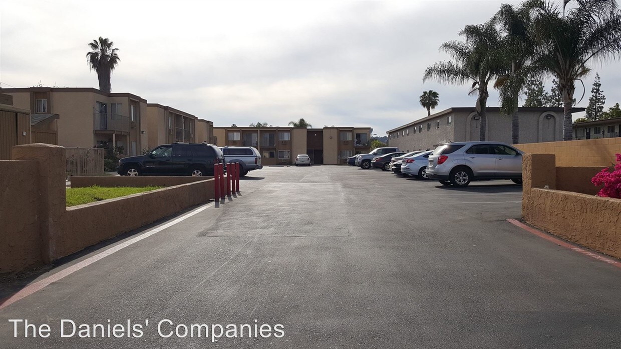 Foto principal - 966 S Sunshine Ave