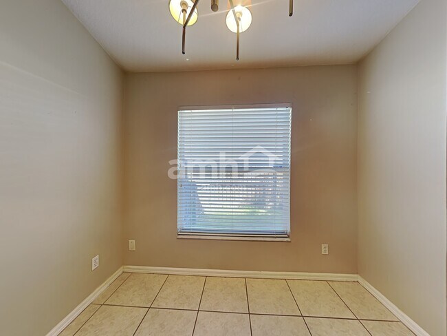 Foto del edificio - 1461 Lake Shore Ranch Dr